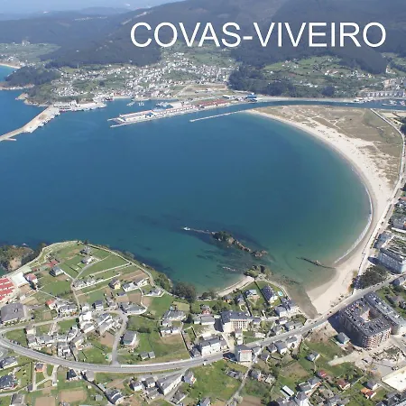 4 Bedrooms House At 80 M Away From The With Sea View And Enclosed Garden Casa de Férias Burela